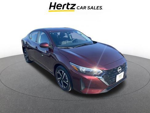 Used 2025 Nissan Sentra SV image 1