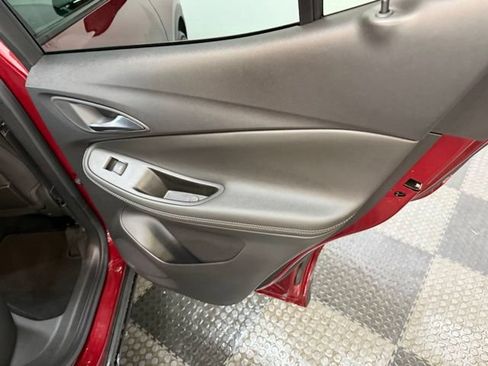 Used 2023 Buick Encore GX Select w/ Safety Package II FWD image 44