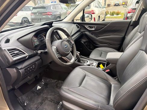 Used 2023 Subaru Forester Touring image 19
