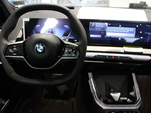 New 2026 BMW X3 xDrive30 w/ Premium Package image 4