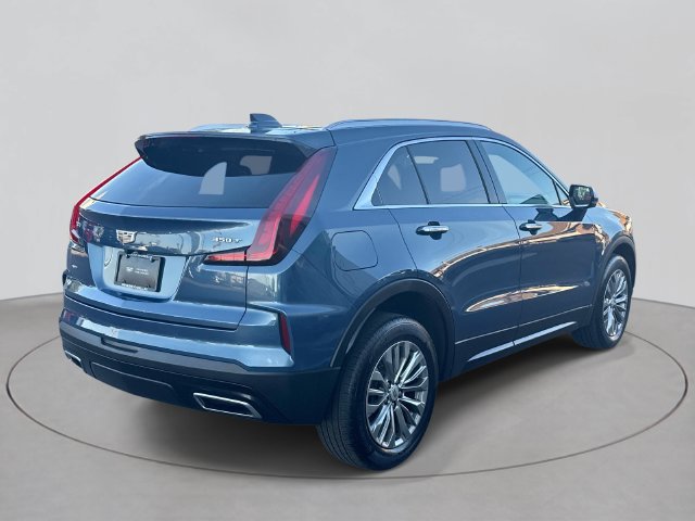 Used 2024 Cadillac XT4 Premium Luxury AWD/4WD image 5