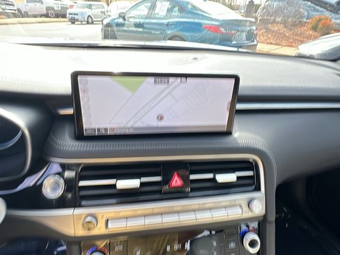 Used 2024 Genesis G70 3.3T Advanced w/ Sport Prestige Package image 31