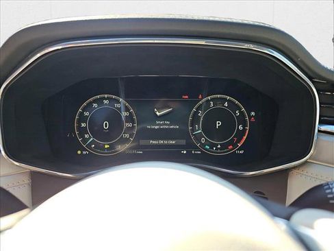 New 2025 Jaguar F-PACE R-Dynamic S image 20