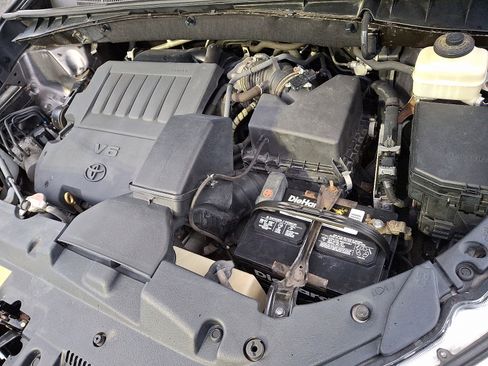 Used 2016 Toyota Highlander XLE image 27