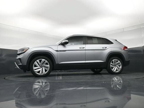 Used 2021 Volkswagen Atlas Cross Sport SE w/ Panoramic Sunroof Package AWD/4WD image 24