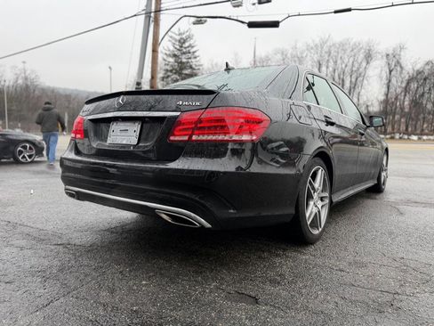 Used 2014 Mercedes-Benz E 350 4MATIC Sedan image 9