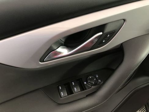 Used 2022 Chevrolet Blazer LT image 12