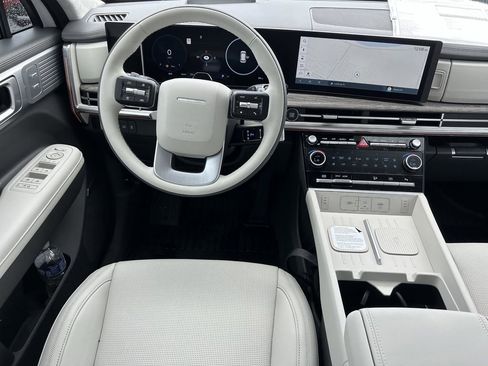 New 2026 Hyundai Santa Fe Calligraphy FWD image 17