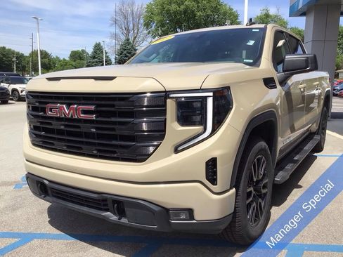 Used 2022 GMC Sierra 1500 Elevation AWD/4WD image 13