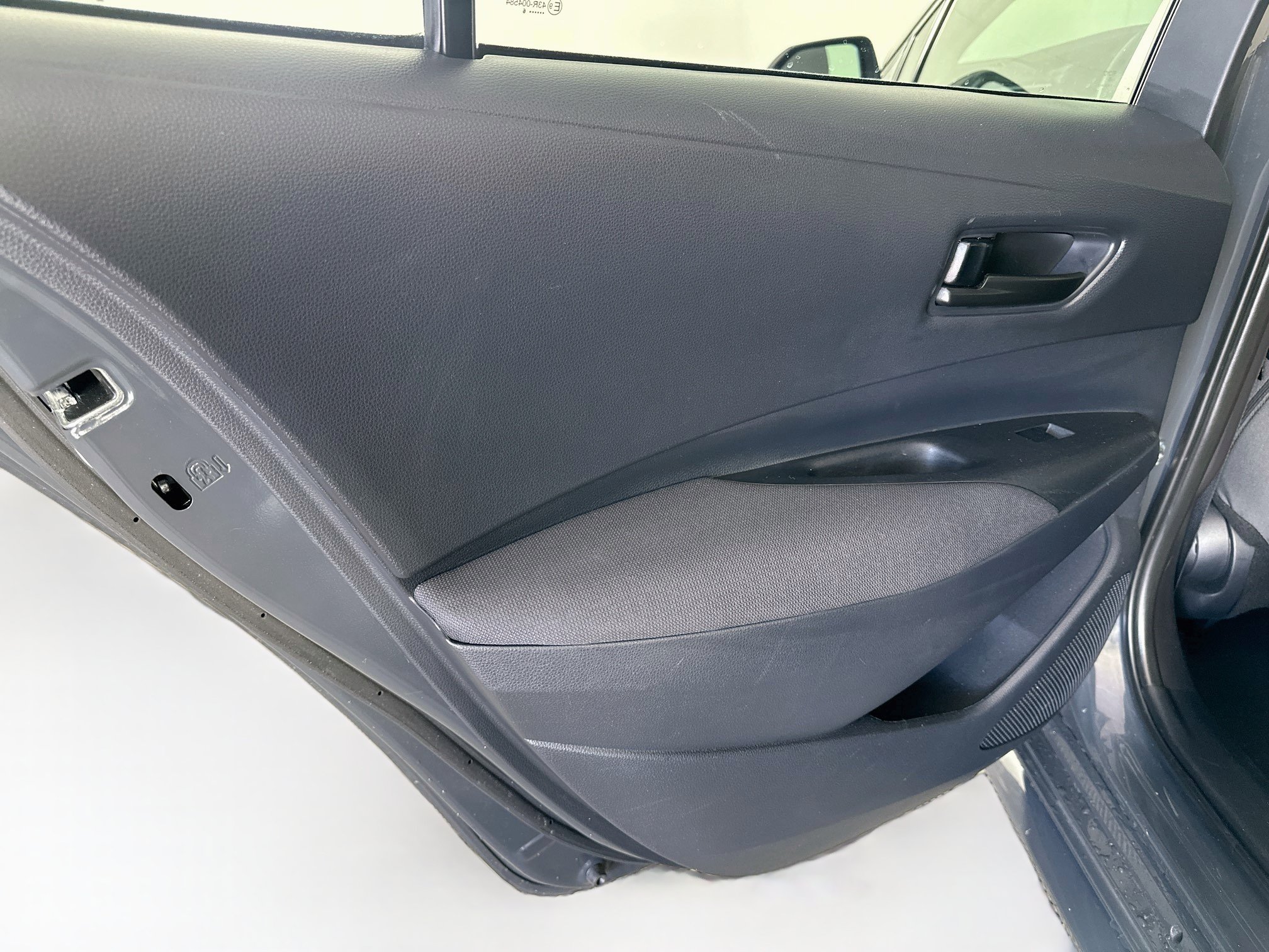 Used 2026 Toyota Corolla LE FWD image 25
