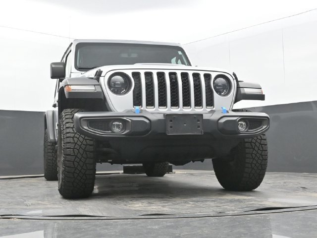 Used 2023 Jeep Wrangler Unlimited Rubicon 4xe w/ Cold Weather Group AWD/4WD image 61