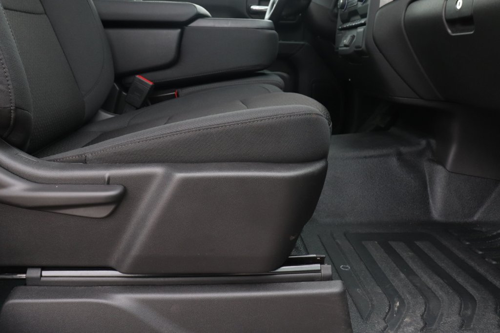 Used 2025 Chevrolet Silverado 1500 W/T RWD image 27