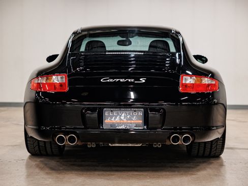 Used 2005 Porsche 911 Carrera S image 26