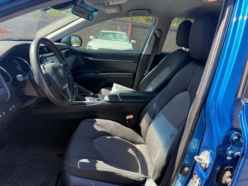 Used 2019 Toyota Camry LE FWD image 13
