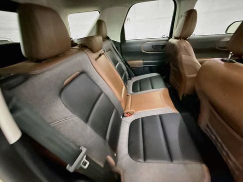Used 2024 Ford Bronco Sport Outer Banks w/ Tech Package AWD/4WD image 27