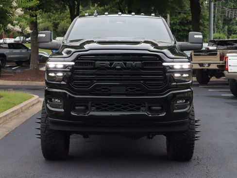 Used 2026 RAM 3500 Laramie AWD/4WD image 39