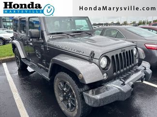 Used 2017 Jeep Wrangler Unlimited Sahara AWD/4WD video 1