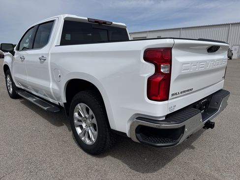 Used 2025 Chevrolet Silverado 1500 LTZ w/ LTZ Premium Package AWD/4WD image 3