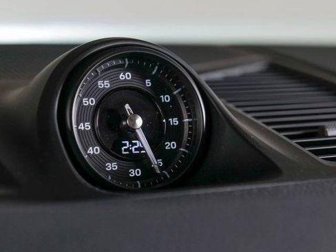 New 2026 Porsche Cayenne image 22