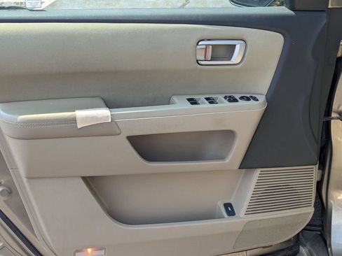 Used 2011 Honda Pilot EX image 8