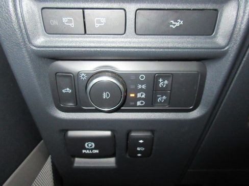 Used 2022 Ford F150 XLT w/ Equipment Group 302A High AWD/4WD image 31