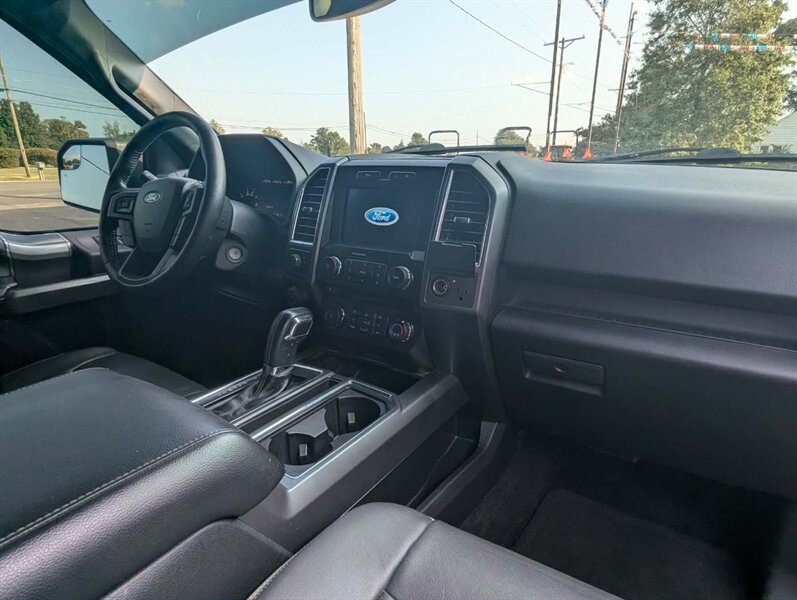 Used 2017 Ford F150 XLT w/ Equipment Group 302A Luxury AWD/4WD image 12