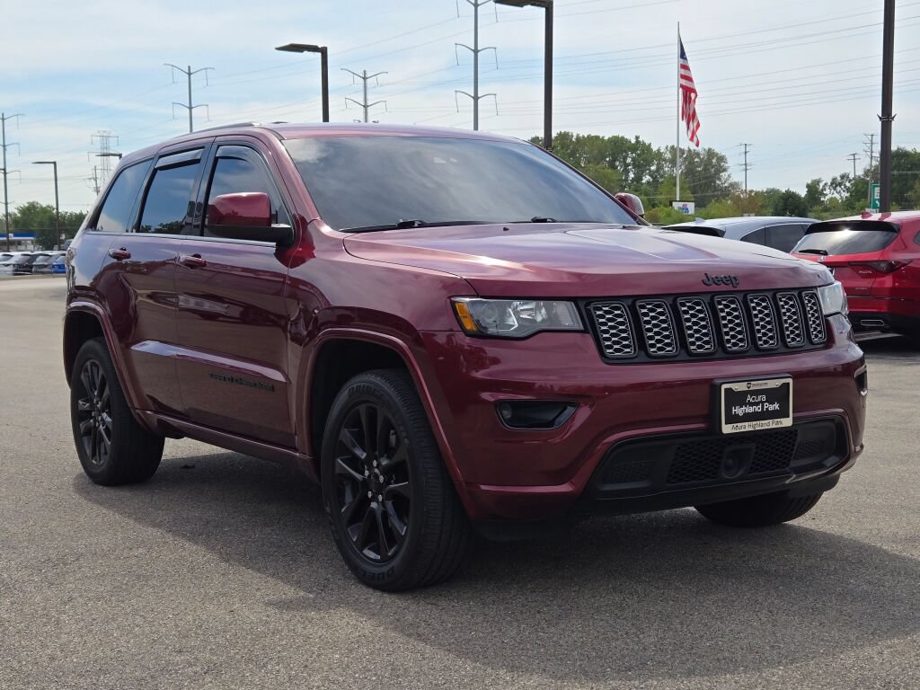 Used 2021 Jeep Grand Cherokee Laredo X AWD/4WD image 7
