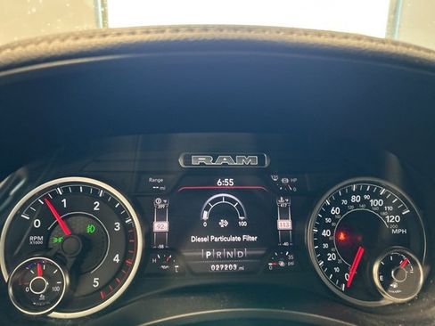 Used 2022 RAM 2500 Laramie image 10