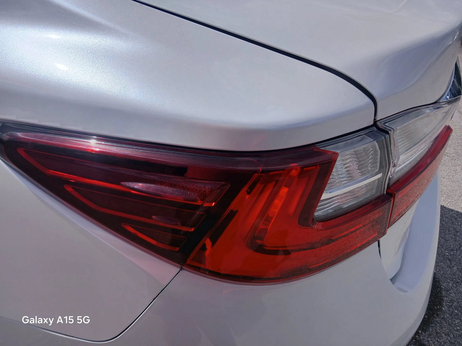 Used 2018 Lexus ES 350 w/ Premier Package FWD image 26