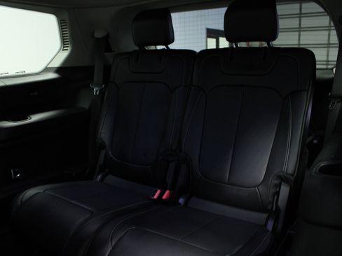 Used 2021 Jeep Grand Cherokee L Limited w/ Trailer Tow Group (B) image 14