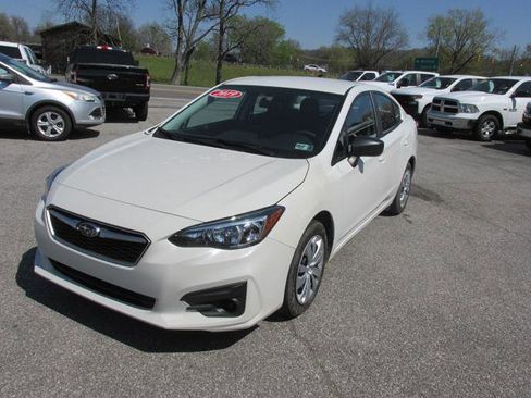 Used 2019 Subaru Impreza 2.0i image 1