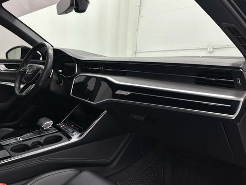 Used 2023 Audi S6 Premium Plus w/ Premium Plus Package AWD/4WD image 17