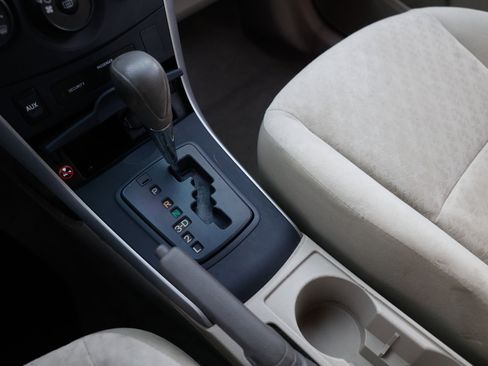 Used 2009 Toyota Corolla S image 33