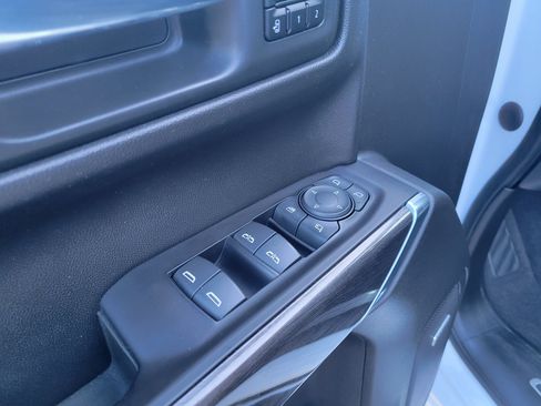 Certified 2020 Chevrolet Silverado 1500 LTZ AWD/4WD image 32