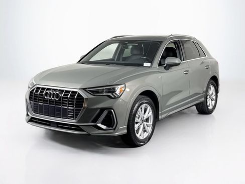 Used 2024 Audi Q3 2.0T Premium w/ Convenience Package AWD/4WD image 1