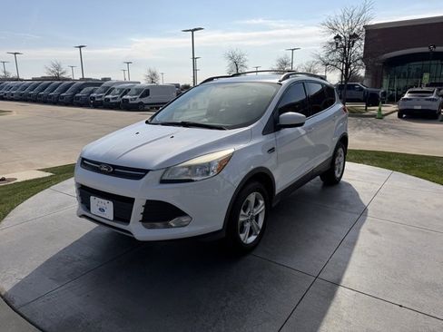 Used 2013 Ford Escape SE image 3