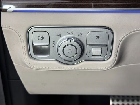 Used 2021 Mercedes-Benz GLS 63 AMG 4MATIC image 19