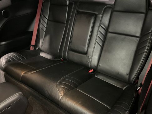 Used 2015 Dodge Challenger SRT Hellcat image 33