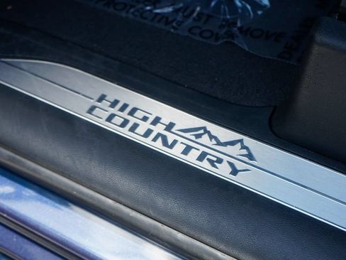 Used 2019 Chevrolet Silverado 1500 High Country AWD/4WD image 19