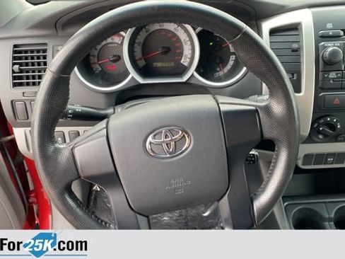 Used 2012 Toyota Tacoma 2WD Access Cab w/ SR5 Pkg image 19