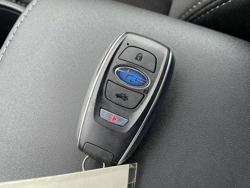 Used 2025 Subaru Outback Premium w/ Popular Package #1A image 23