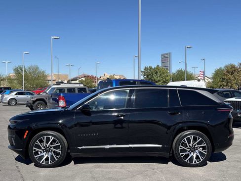 New 2025 Jeep Wagoneer S Limited image 5