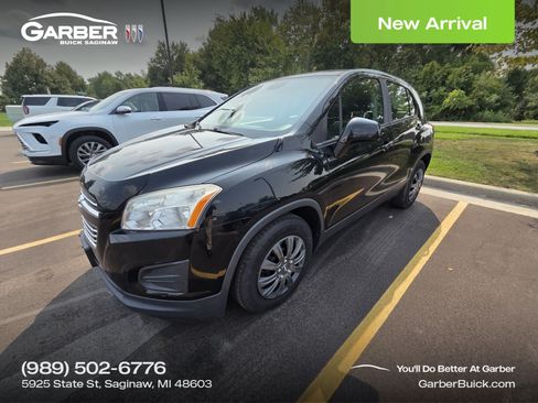 Used 2016 Chevrolet Trax LS FWD image 1