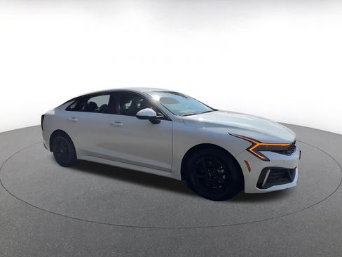 Used 2025 Kia K5 LXS image 2