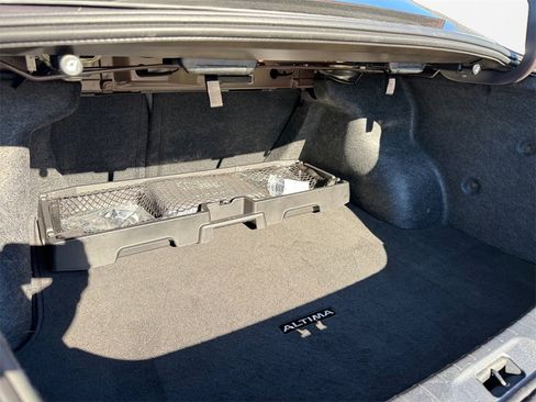 Certified 2025 Nissan Altima 2.5 SV image 18