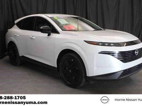 Certified 2025 Nissan Murano SV image 1