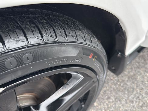 Used 2024 Honda Accord Sport image 37