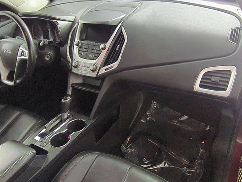 Used 2017 GMC Terrain SLT w/ Open Road Package image 27