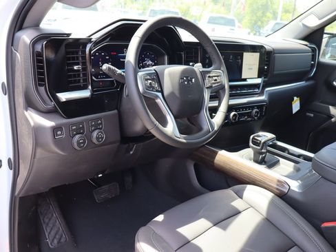 New 2026 Chevrolet Silverado 1500 LT Trail Boss w/ LT Trail Boss Premium Package AWD/4WD image 6