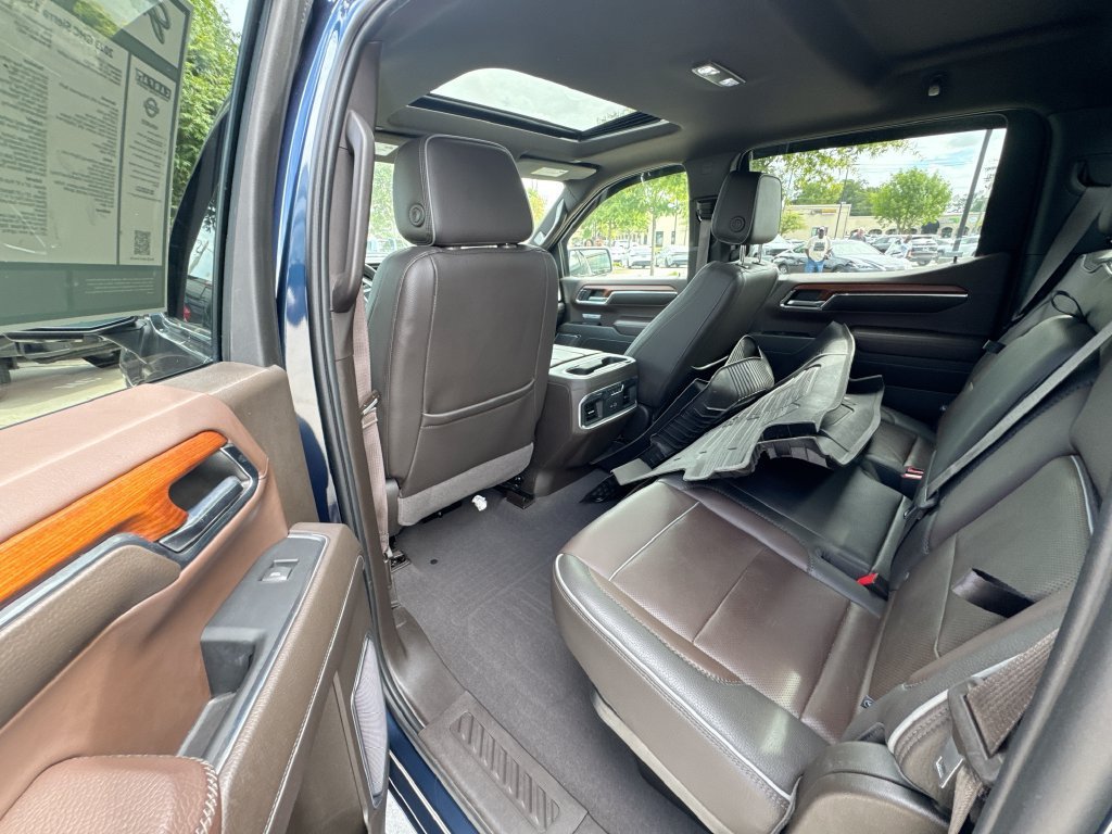 Used 2023 GMC Sierra 1500 Denali w/ Denali Reserve Package AWD/4WD image 32